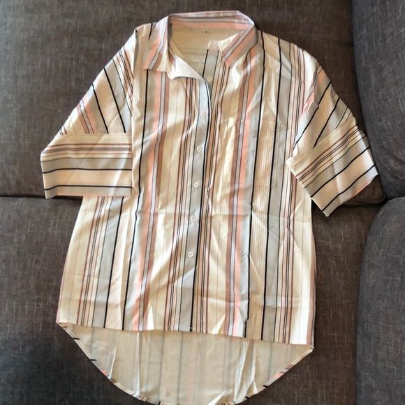 NEW Hi Lo Striped Button Up Blouse - Picture 5 of 6